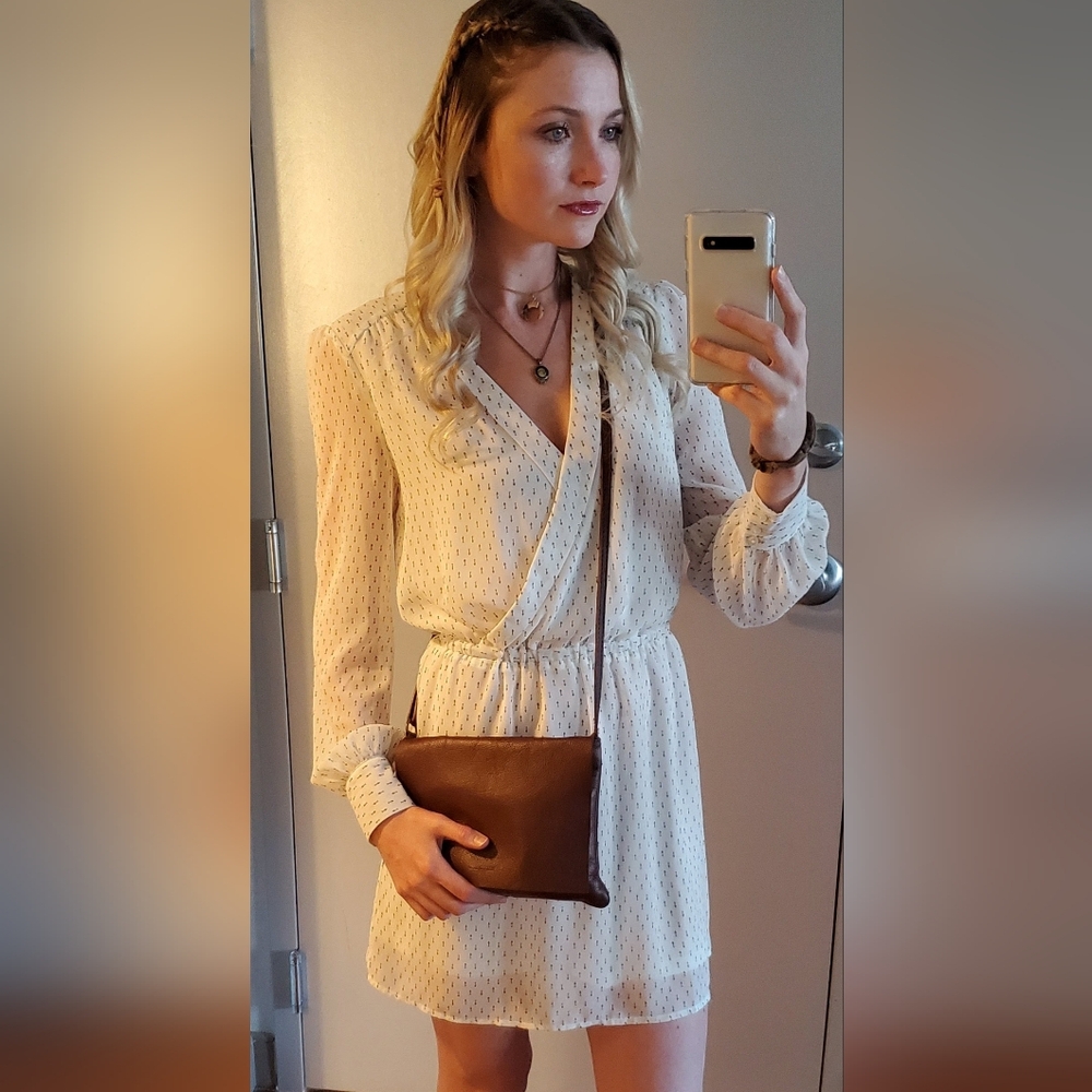 Chic Cream Long Sleeve Dress